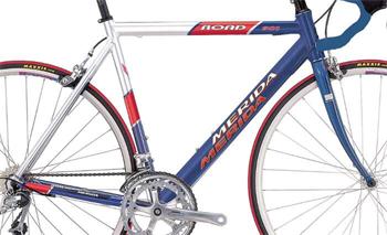Rám Road 901 52 cm strieb-červeno-modrý